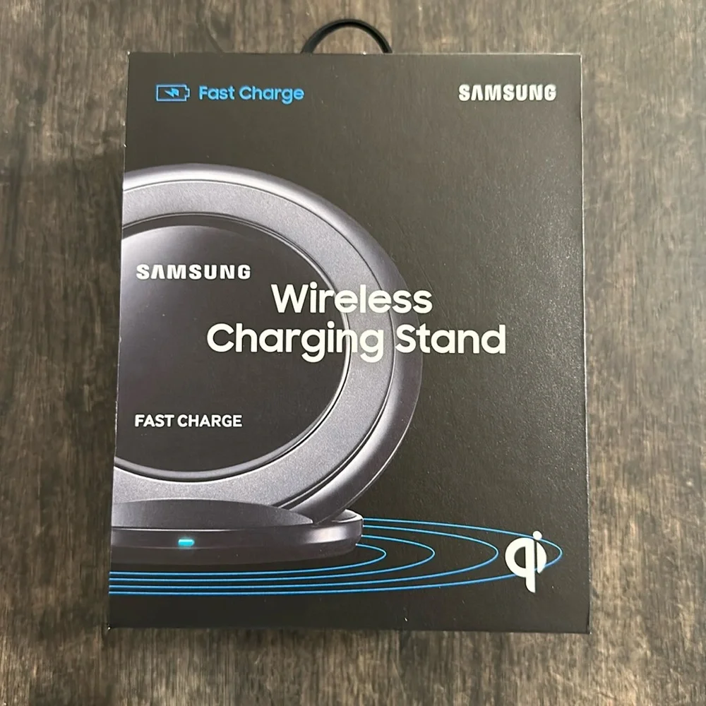Samsung Wireless Charging Stand
